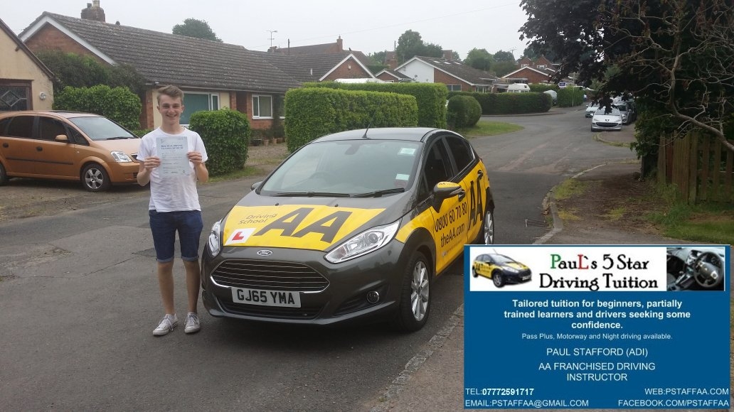 Test Pass Pupil James Dowdall with Paul's 5 Star Driving Tuition only 1 Fault